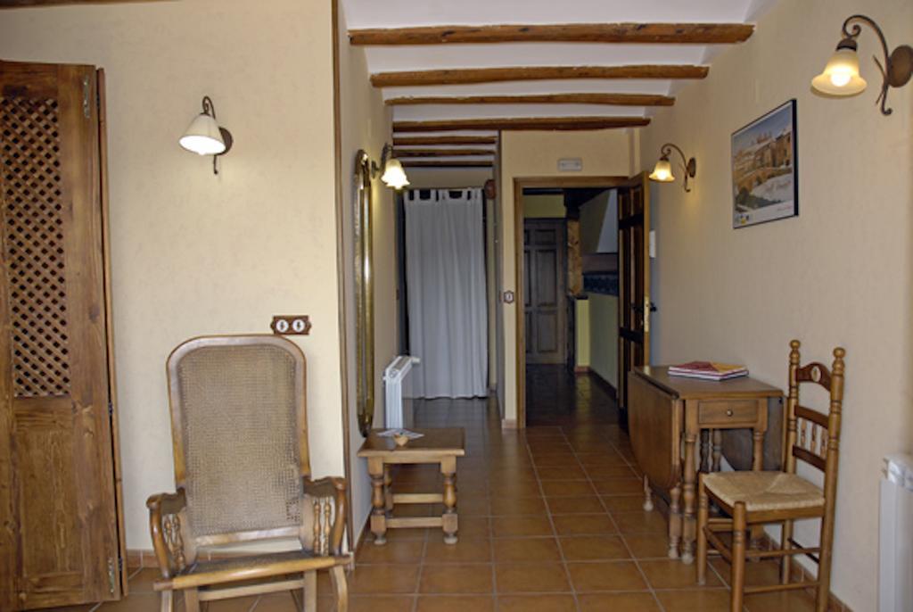 Parador De Santa Rita 莫利纳德亚拉贡 外观 照片