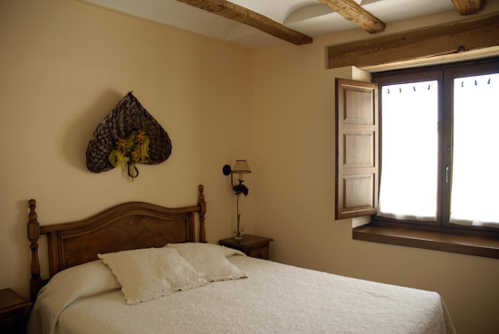 Parador De Santa Rita 莫利纳德亚拉贡 外观 照片